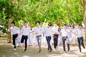 Đôi bạn học trò